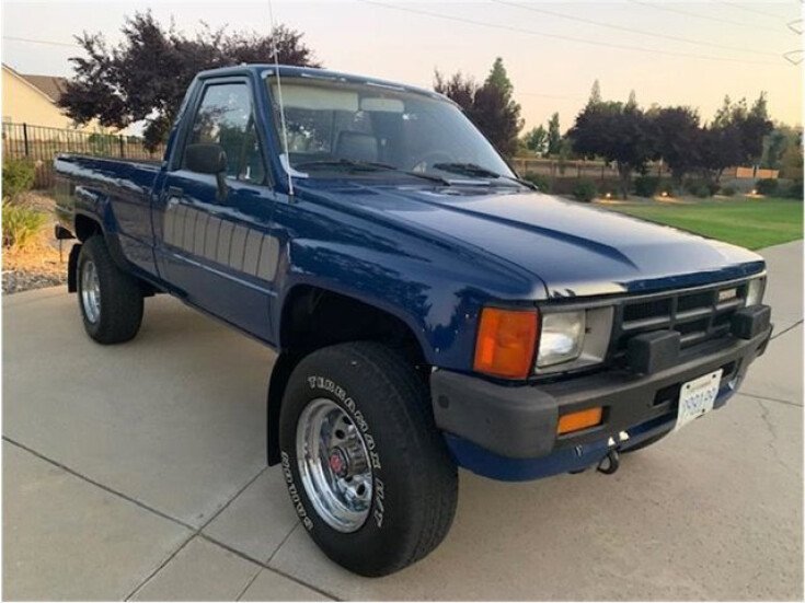 Thumbnail Photo undefined for 1985 Toyota Pickup